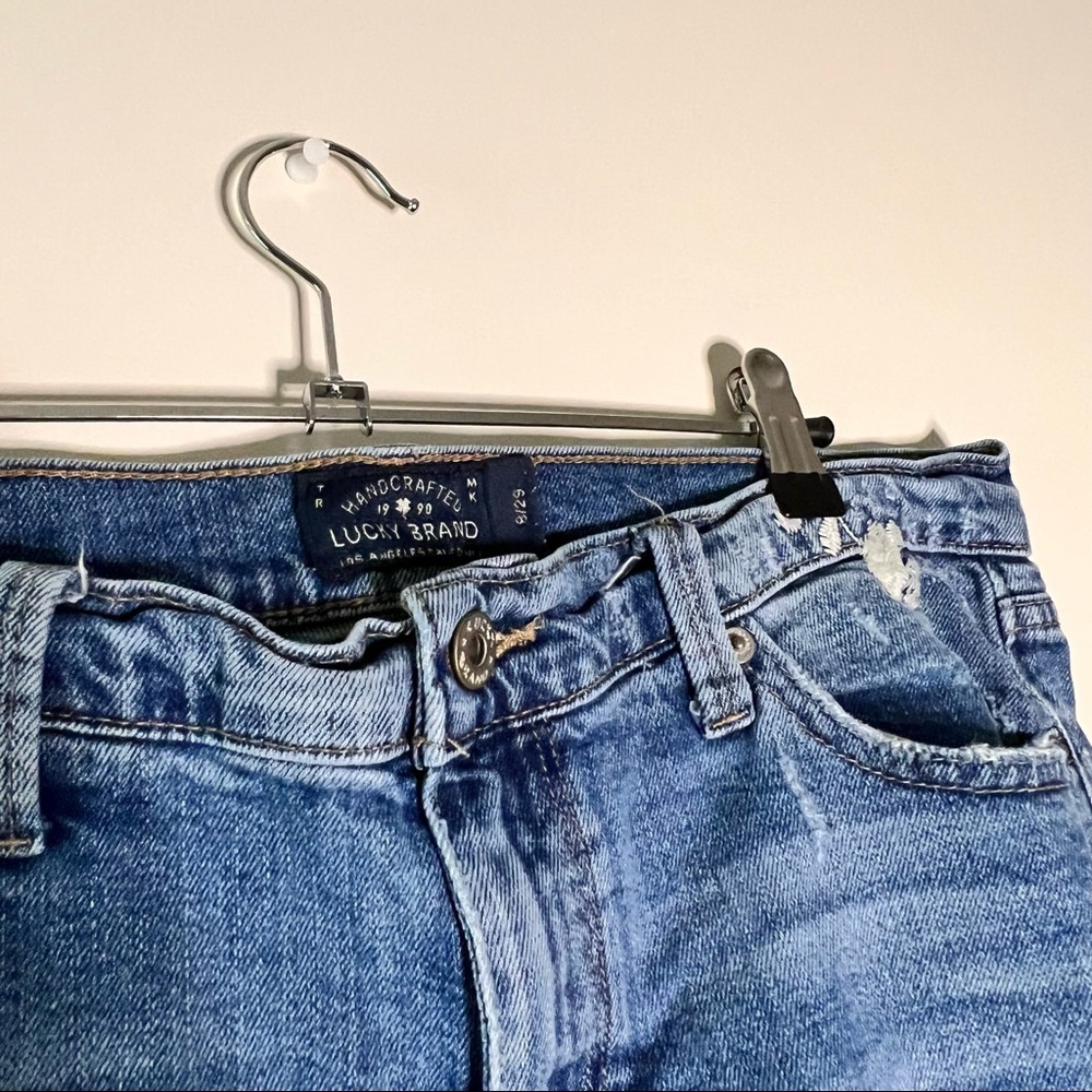 Lucky Brand Embroidered Blue Denim Jean Shorts - Picture 4 of 6